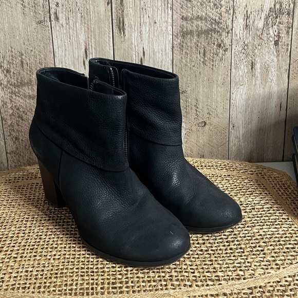 Cole Haan Shoes - Cole Haan Black Leather Ankle Boots Size 8.5 Block Heel Zip Booties